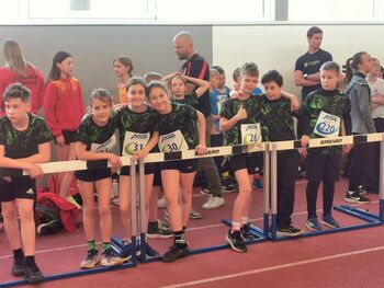 VELIKA EKIPA, VELIKI NASMEHI IN TRI MEDALJE ZA ATD SAVINJČAN – PRIHODNOST SAVINJSKE ATLETIKE JE V DOBRIH ROKAH VELIKA EKIPA, VELIKI NASMEHI IN TRI MEDALJE ZA ATD SAVINJČAN – PRIHODNOST SAVINJSKE ATLETIKE JE V DOBRIH ROKAH