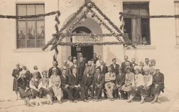 Šola pri Jamu na Logu