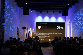 Digitalna preobrazba prometa za večjo varnost in pretočnost tudi v Ljubljani Digitalna preobrazba prometa za večjo varnost in pretočnost tudi v Ljubljani