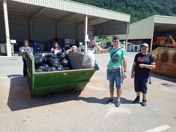 Majhna ekipa, velik učinek – zgodba naše prve čistilne akcije Specifikus!