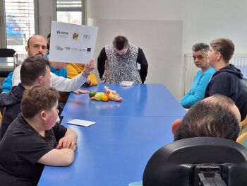 Kulinarična delavnica: Zdrava prehrana skozi izkustveno učenje in kulinarični eksperiment Kulinarična delavnica: Zdrava prehrana skozi izkustveno učenje in kulinarični eksperiment