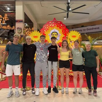 Mladi Mengšan na svetovnem tekmovanju v badmintonu