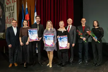 Občina Mengeš obeležila kulturni praznik s slavnostno akademijo in podelitvijo priznanj