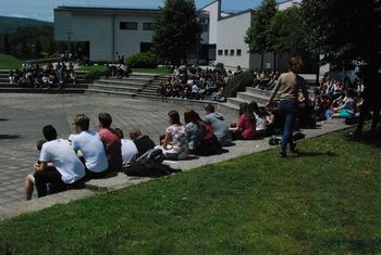 VIDEOSREČANJE PRED INFORMATIVNIMA DNEVOMA