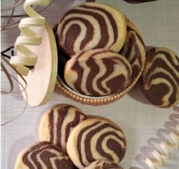 ČOKO-VANILI MASLENI PIŠKOTI – praznična peka za otroke! ✨