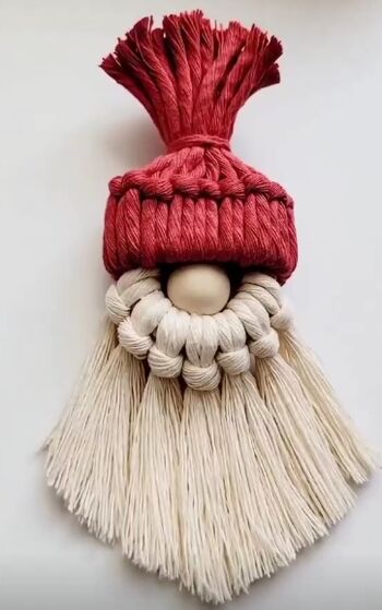 Makrame božični okraski – ustvarjalna delavnica za otroke in starše!