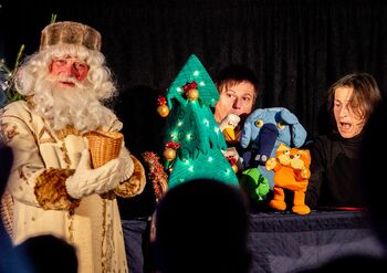 Egon in Dedek Mraz, Lutkovno gledališče Tri