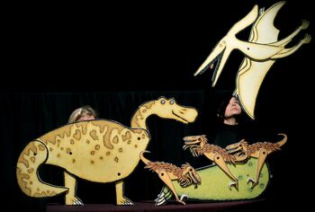 Dinozavri?!, Gledališče Labirint