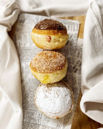 Pustni krofi v Krajčku