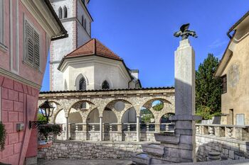 Brezplačen arhitekturni sprehod