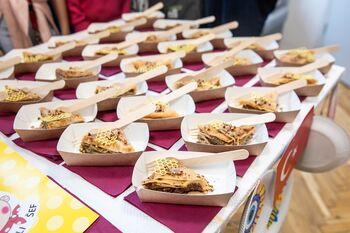 Mednarodna kuhinja pobratenih in prijateljskih mest