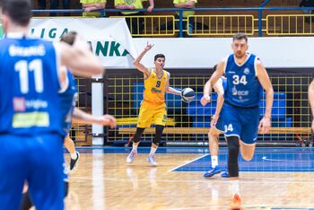 Hopsi v januarju polovično uspešni