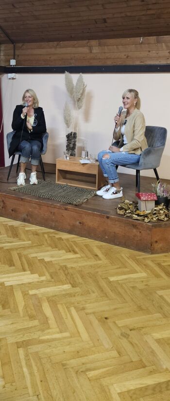 Kostanj in zgodbe z Alenko Bikar na Vrzdencu Kostanj in zgodbe z Alenko Bikar na Vrzdencu