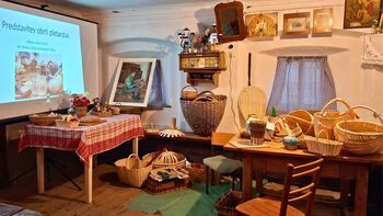 Razstava izdelkov pletarskega mojstra Janeza Krišlja  