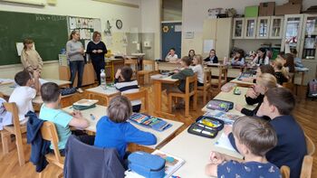 Sanjski stroji v 4. a