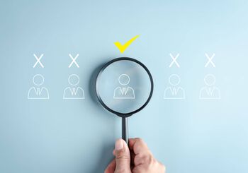 Javni razpis za zasedbo prostega delovnega mesta – Strokovni sodelavec VII/2 (I) za investicije