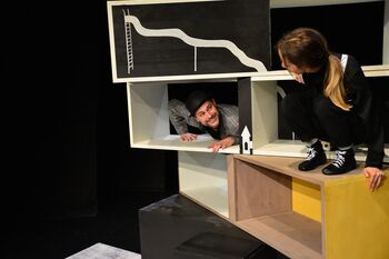 Jaz počepnem, ti poskočiš, Zavod Godot