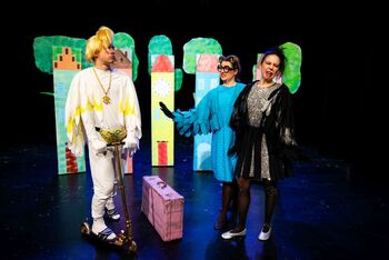 Greva v mesto, Šentjakobsko gledališče