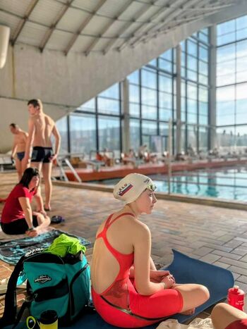 Navdih v vodi: paraplavalka Nina Biadov iz Ribnega pri Bledu