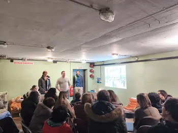 Ko svet pride v Brlog: Potopisno predavanje o Peruju napolnilo Brlog