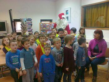 Božiček v naši knjižnici