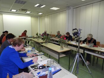 Slikanje je igra, če že življenje včasih ni