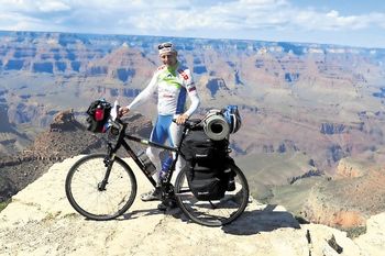 Aleš Juvanc: S kolesom čez Severno Ameriko, potopisno predavanje