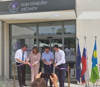 Dom starejših občanov Vrtojba odprl svoja vrata Dom starejših občanov Vrtojba odprl svoja vrata