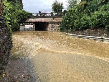 Navodila prebivalcem med poplavami in po njih