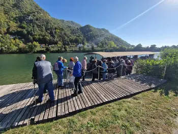 Izlet društva upokojencev Žužemberk v Radeče Izlet društva upokojencev Žužemberk v Radeče