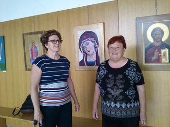 LIKOVNO DRUŠTVO MENGEŠ  IN BACKOVE VEZILJE SKUPAJ RAZSTAVLJAJO