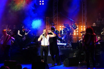 Rock spektakel 'The Show Must Go On' 