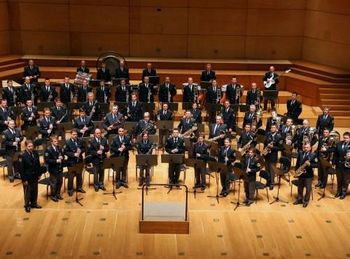 Božično novoletni koncert Policijskega orkestra z Majo Keuc