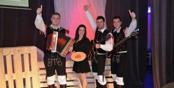 ZNANI NASTOPAJOČI NA 14. NOVOLETNEM FESTIVALU NARODNOZABAVNE GLASBE DOLENJSKE TOPLICE 2018