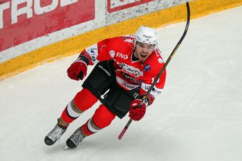 MIHA PESJAK BO OKREPIL OBRAMBO