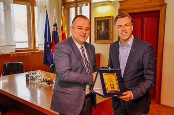 Obisk iz partnerskega mesta Herceg Novi Obisk iz partnerskega mesta Herceg Novi