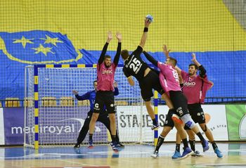  Začenja se z derbijem