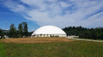 Tekaška steza na Olimpijskem vadbenem centru Novo mesto je zelo hitra