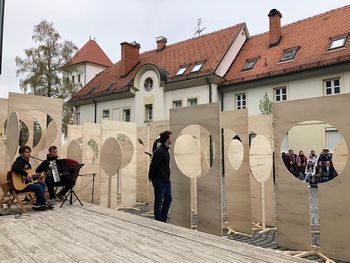 Prostorska inštalacija krasi prenovljeni Muzejski trg