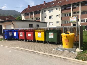 NOVO V MEŽICI – namenska posoda za zbiranje odpadnega jedilnega olja