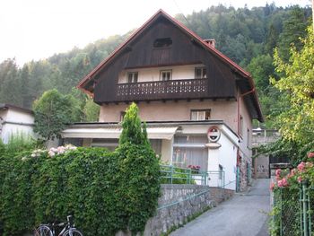 Družabno srečanje z znanimi ljudmi iz našega okolja