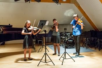 Recital violinistk Tine Bučar in Eve Kramar