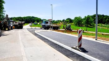 Nadaljevanje del na Večnamenski poti ob Levičnikovi