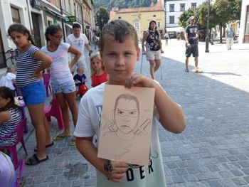 Drevesna hiša: Risanje v živo z Dolores Ponoš