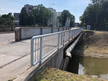 V Trnovljah bomo obnovili most čez Hudinjo