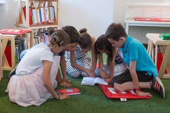 Otroški svet - Ustvarjalni počitniški program za otroke