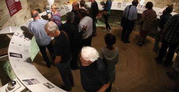 Vabilo na razstavo in na novo urejen Prekmurski trg v prestolnico: 100-letnica priključitve Prekmurja