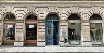 Delovni čas Glavne pisarne dan pred praznikom