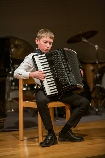 Nastop harmonikarjev