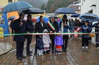 ODPRTJE PRENOVLJENEGA TRGA V RABLJU ODPRTJE PRENOVLJENEGA TRGA V RABLJU